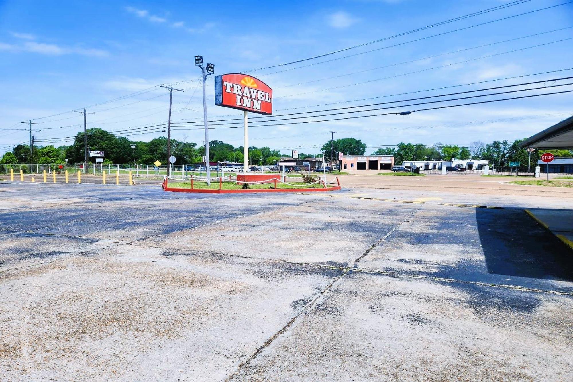 Travel Inn By Oyo, Hwy 80 - جاكسون المظهر الخارجي الصورة
